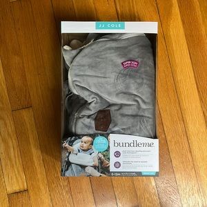 SOLD New in Box JJ Cole Bundle me, Infant 0-12 months